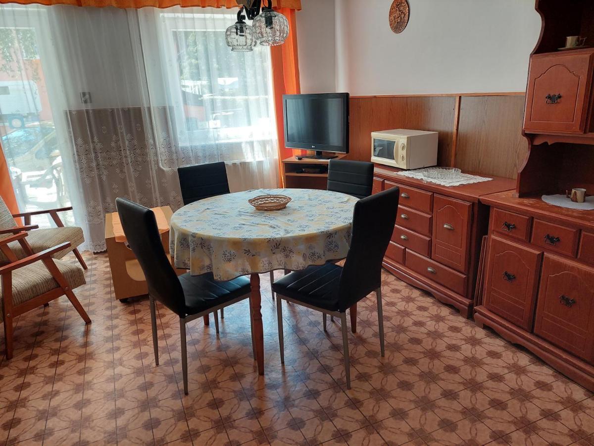 Petra Vendeghaz Apartment Buk Exterior photo
