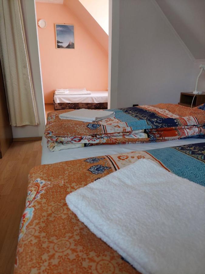 Petra Vendeghaz Apartment Buk Exterior photo